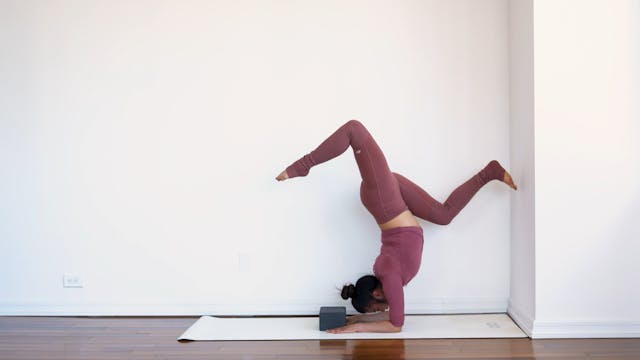 Forearmstand: Posture Breakdown with ...