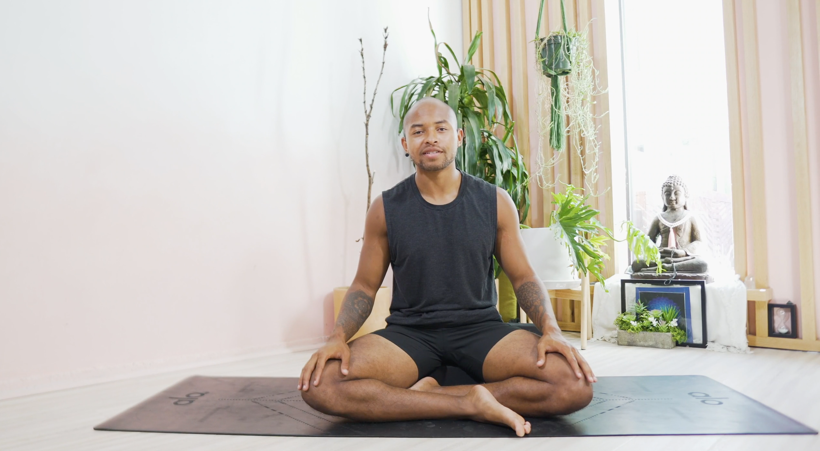 Yoga Nidra with Deandre Sinette