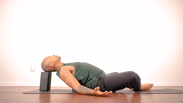 Shoulder & Upper Back: Deep Yin with ...