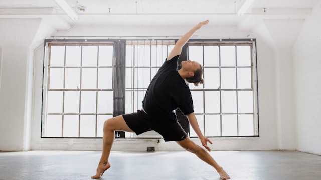 Hip & Heart Opening Vinyasa with Vance Vlasek (LIVE)