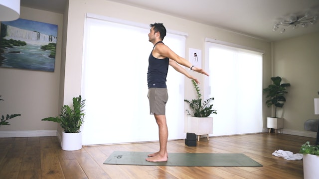 Shoulders and Wrists: Intro to Body Smart Yoga with Hiro Landazuri