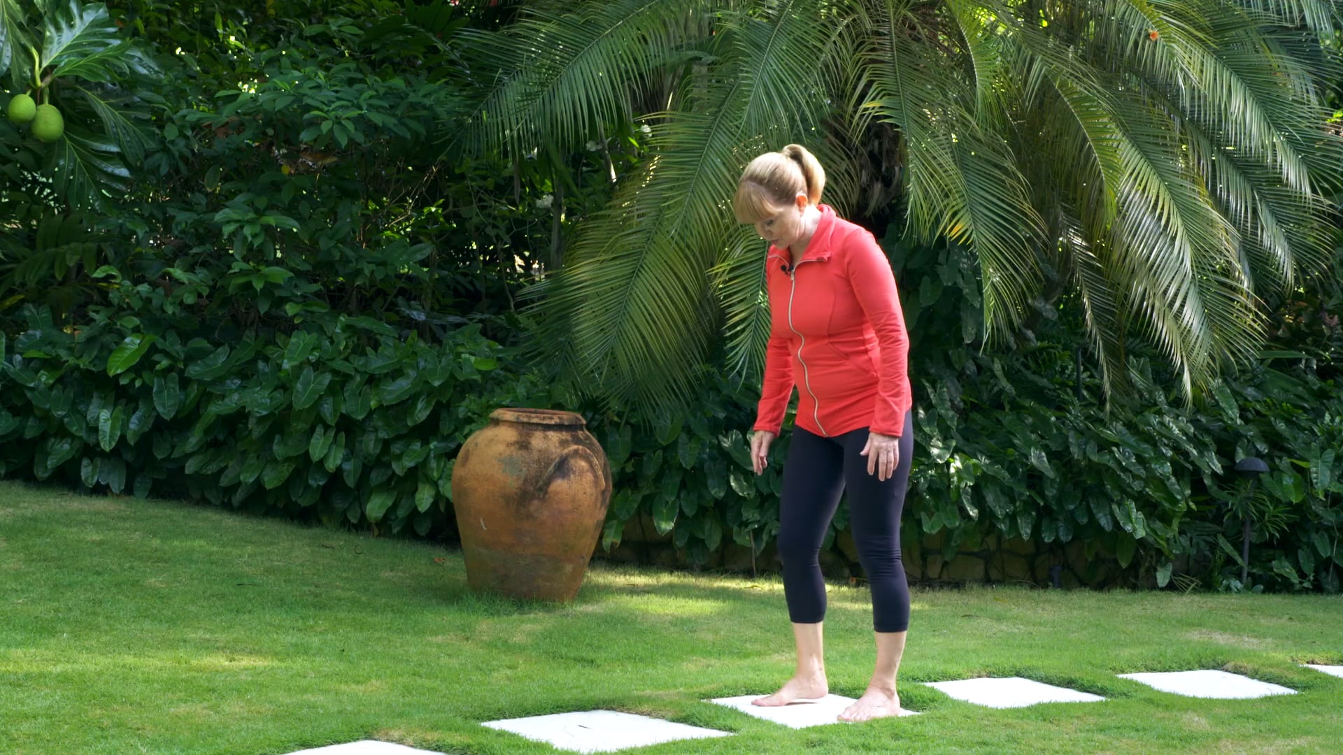 Proper Foot Positioning for Knee Pain Workshop with Miranda Esmonde-White