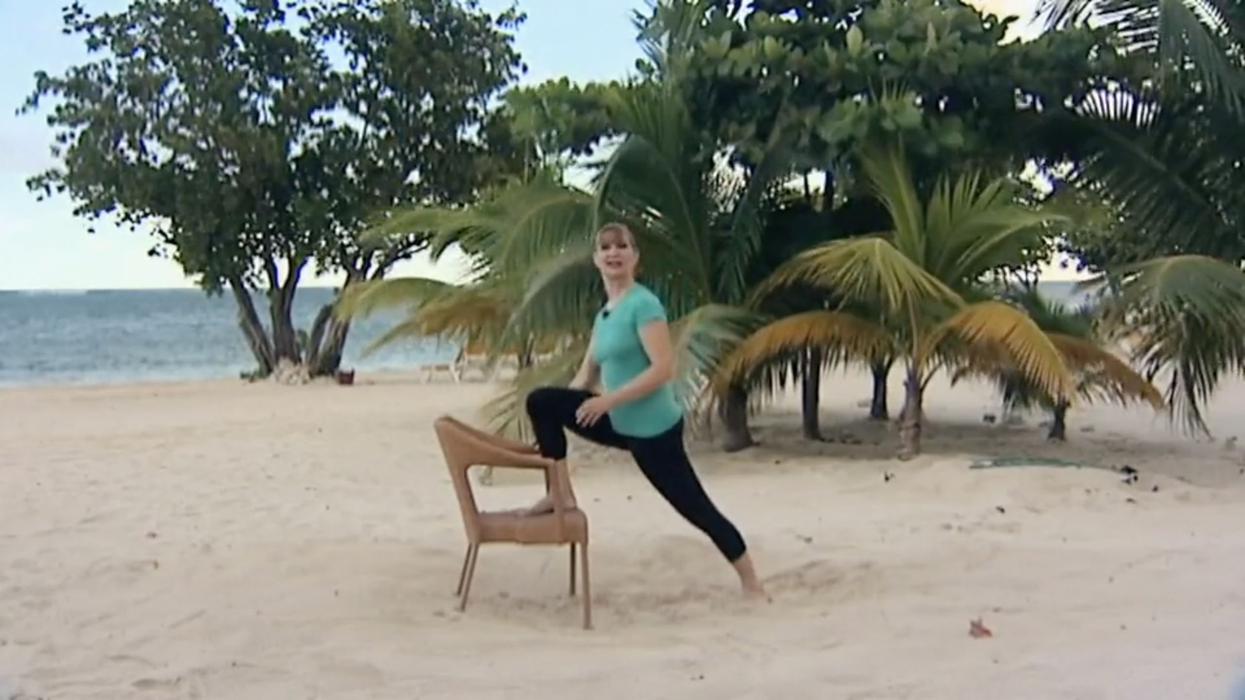 Season 8 Ep.22: Full Barre Workout to Loosen Hips