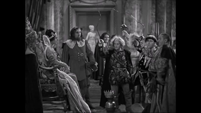 Three Stooges: Restless Knights (1935)