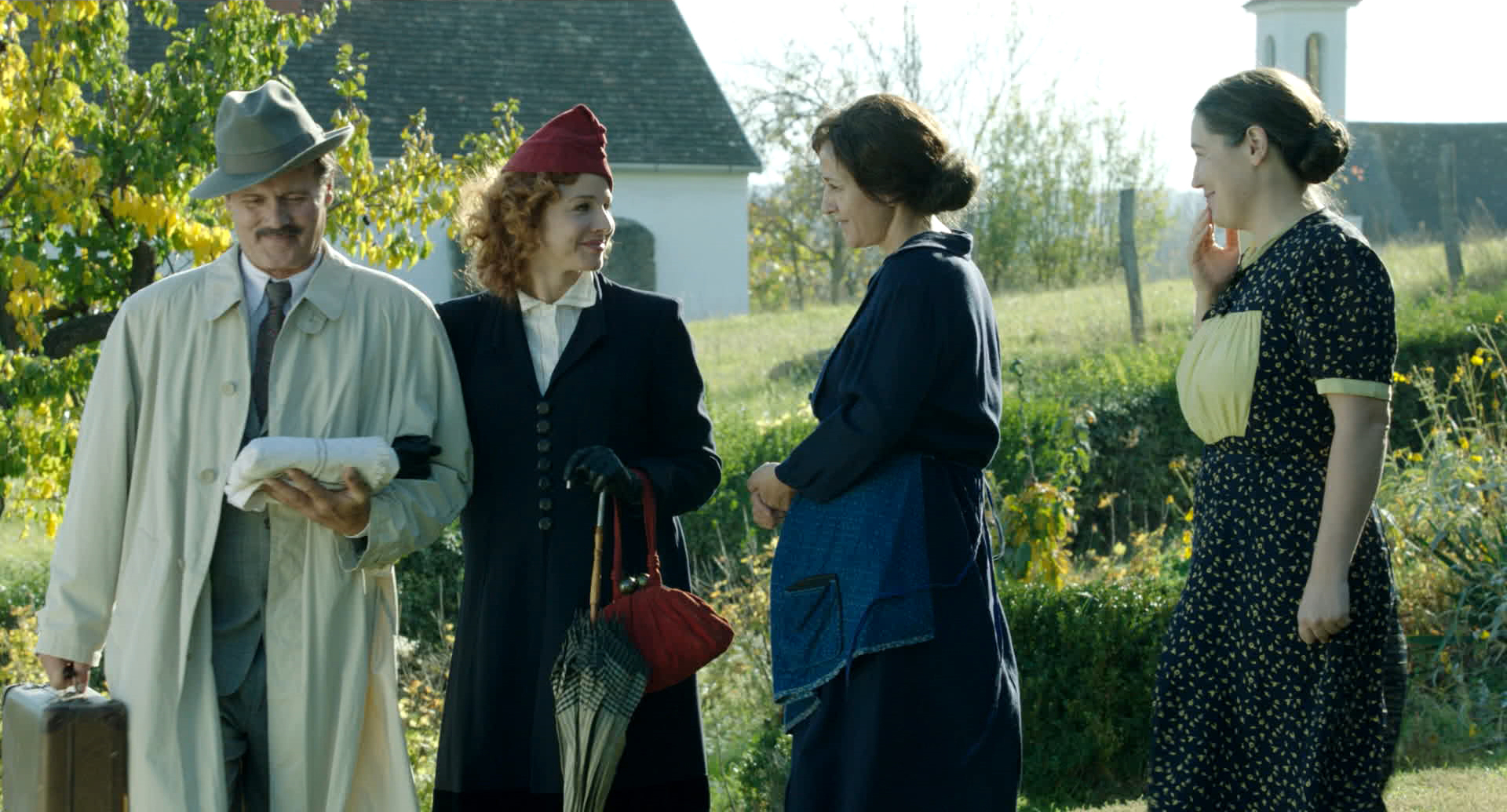 MOM AND OTHER LOONIES IN THE FAMILY