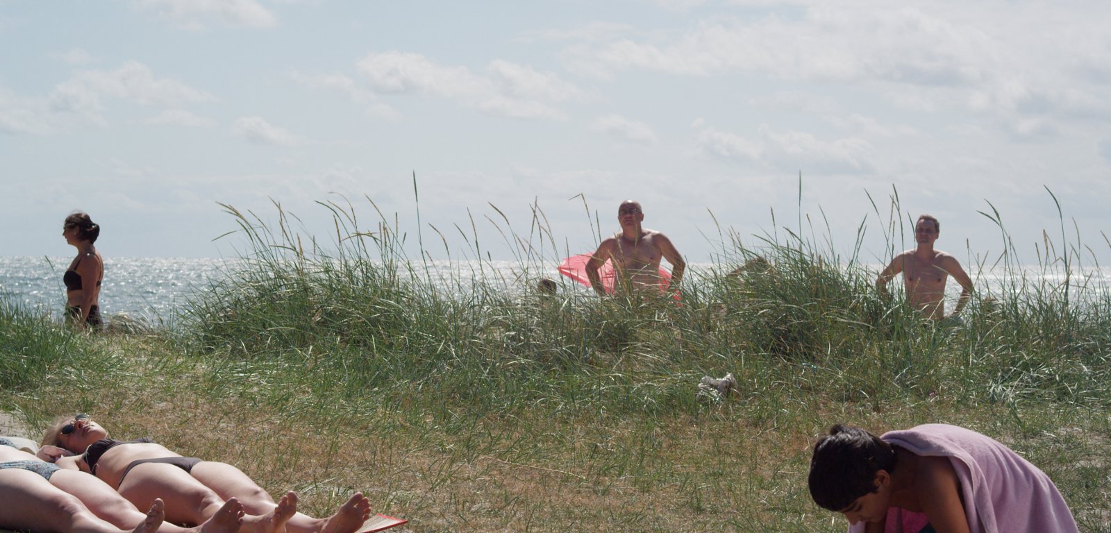 FIGHT ON A SWEDISH BEACH!!