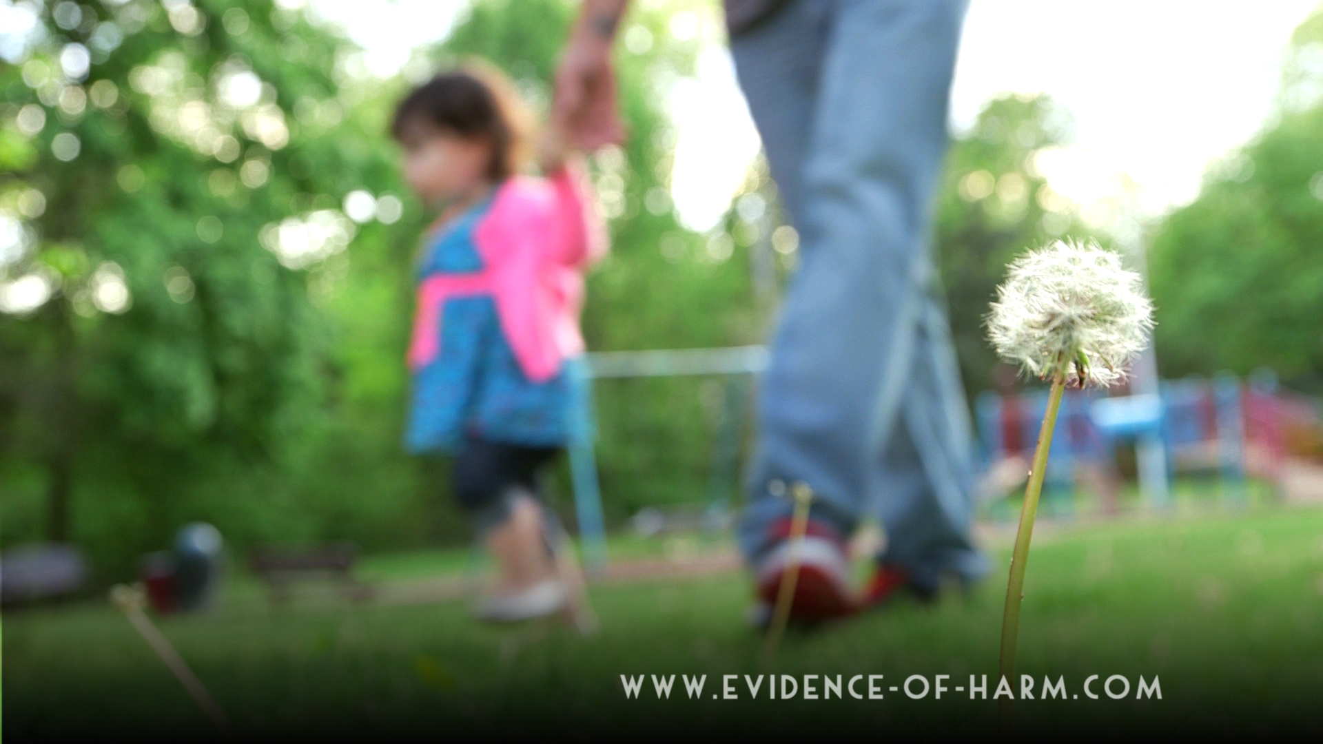 Deleted Scene: Karen & Stacy, How Mercury Effects Family