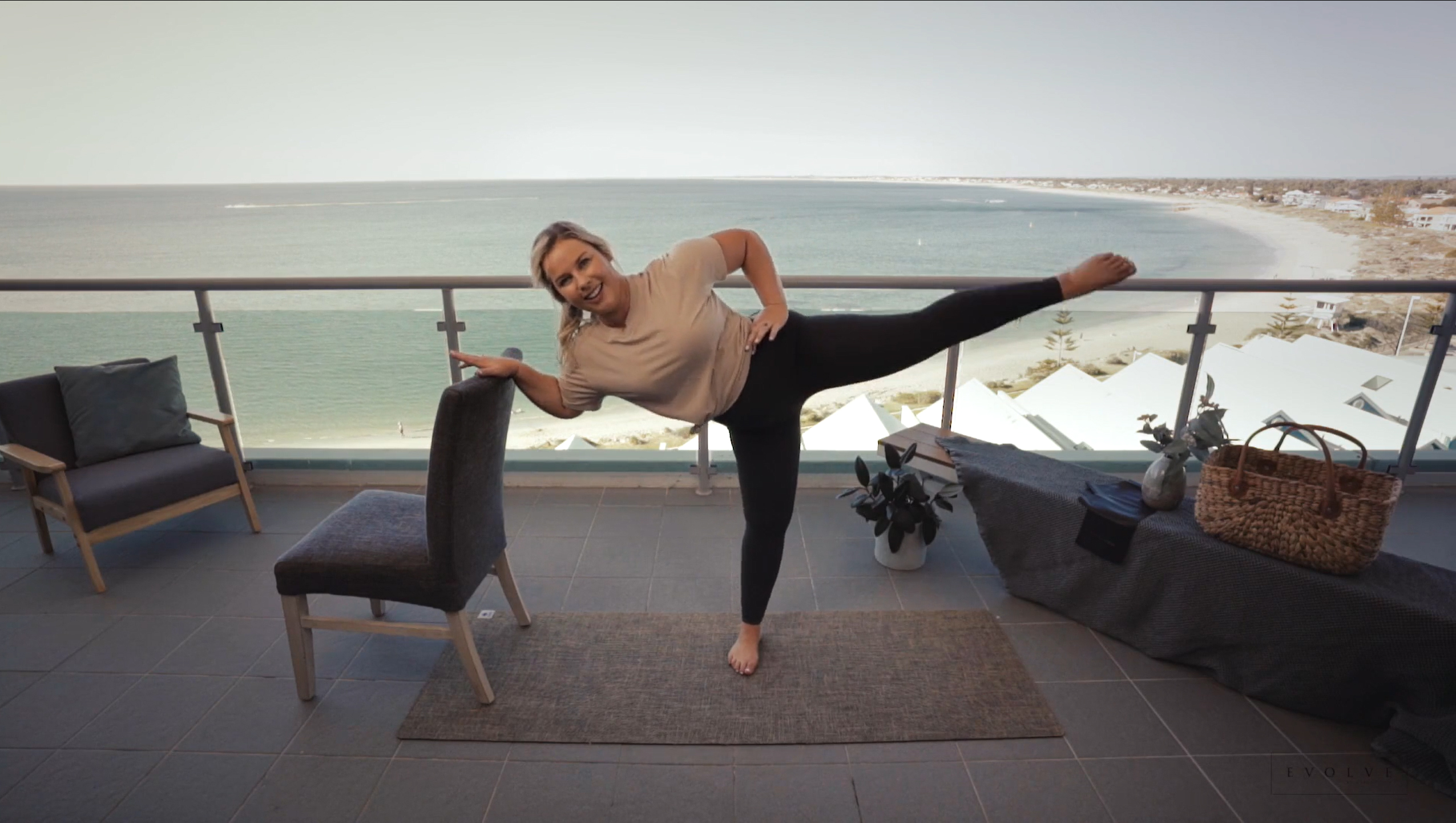 Pilates Barre Sculpt Legs