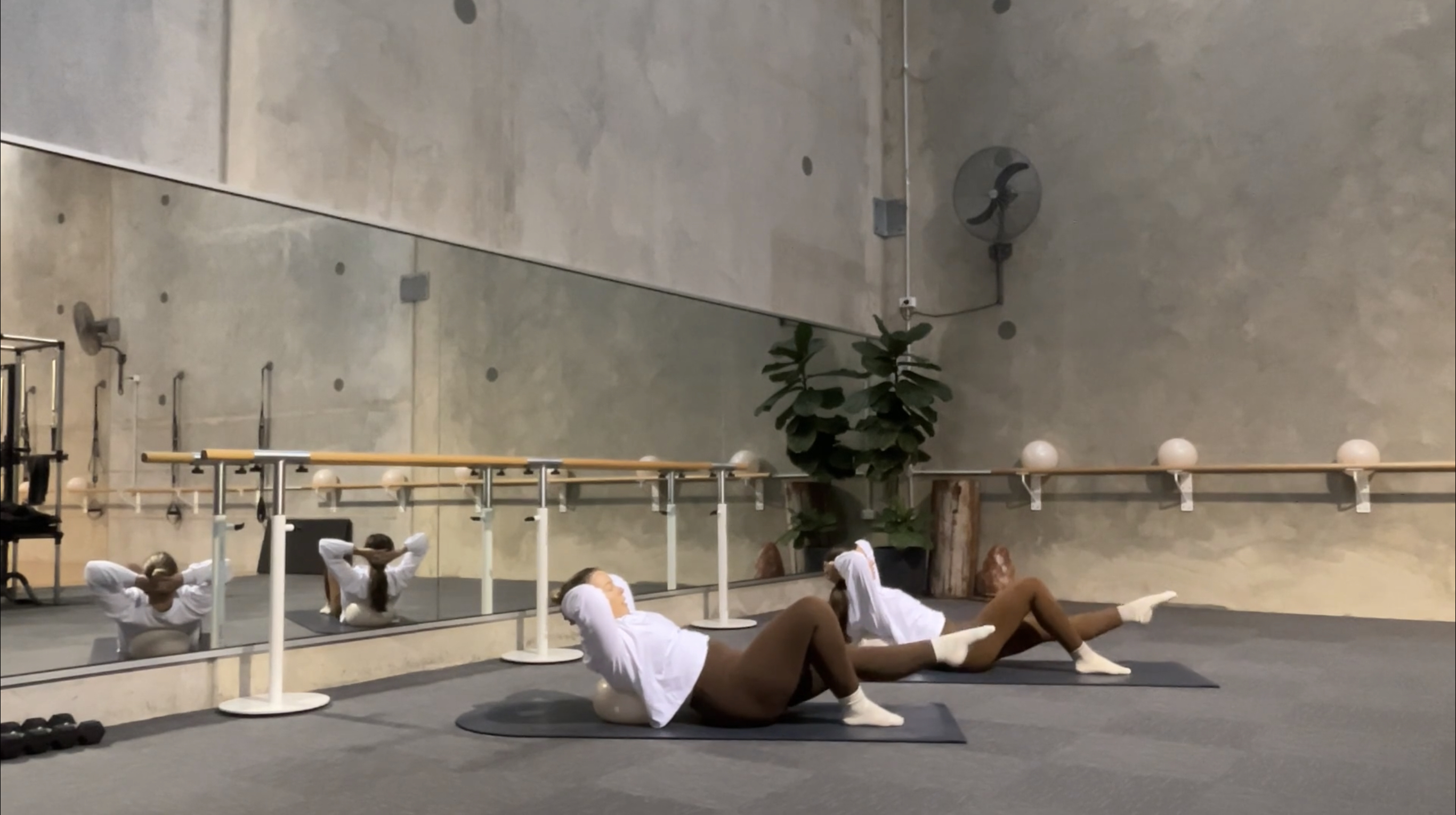 Pilates Express Core ft 30cm stability ball 