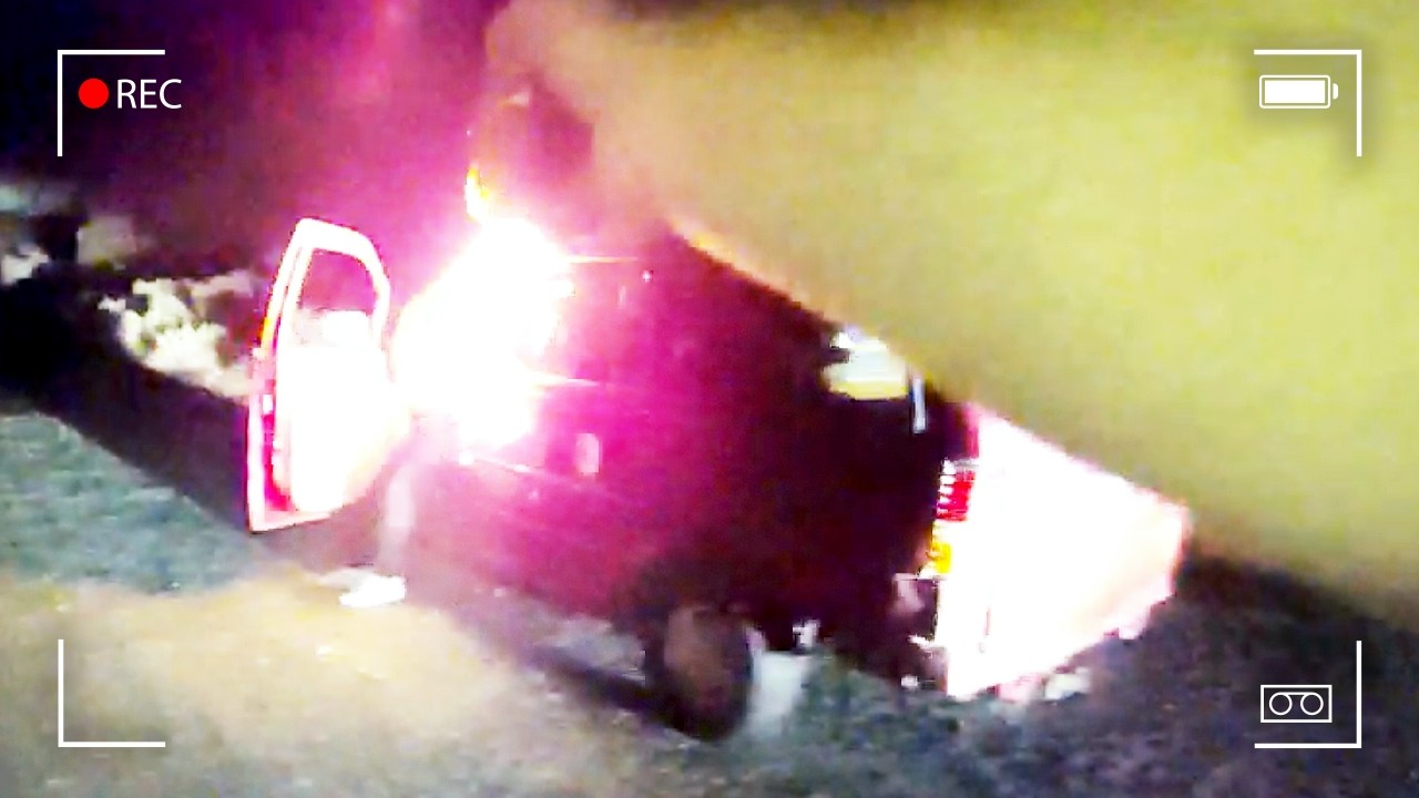 Wanted Man Tries Burning Cop Alive, Catches Fire Instead