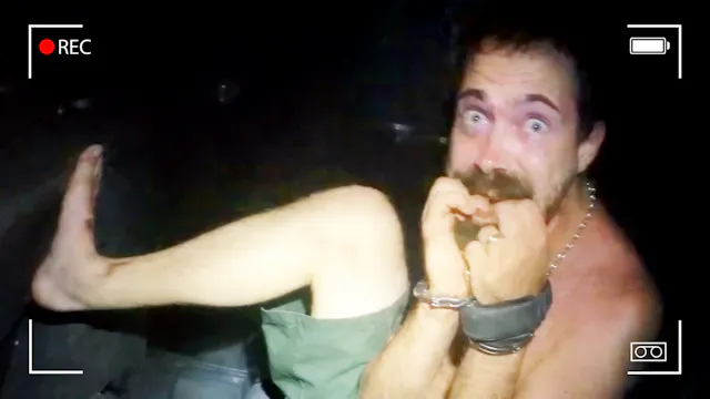 Killer Calls 911 & Invites Cops Into ...