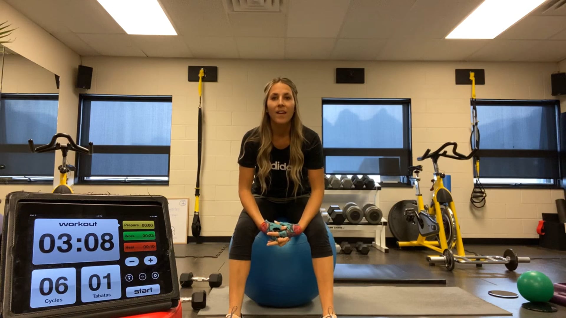 Group Personal Training #19-Triceps/Biceps/Mid back/Lower body/Core