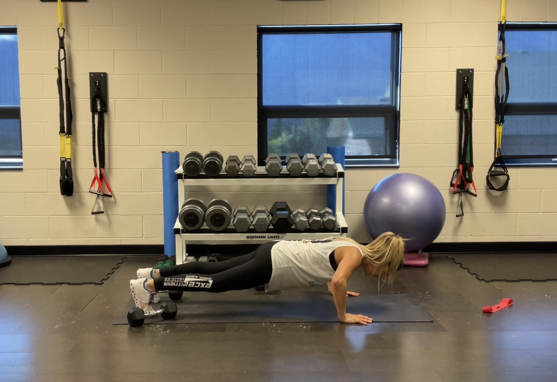 20 min express whole body workout using Dbells, Bender Ball & Mini Band