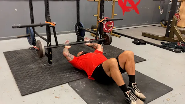 Cambered Bar JM Press Against Bands