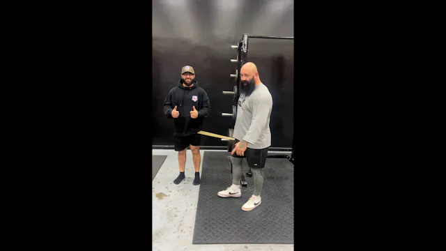 1 2 Kneeling Hip Distraction