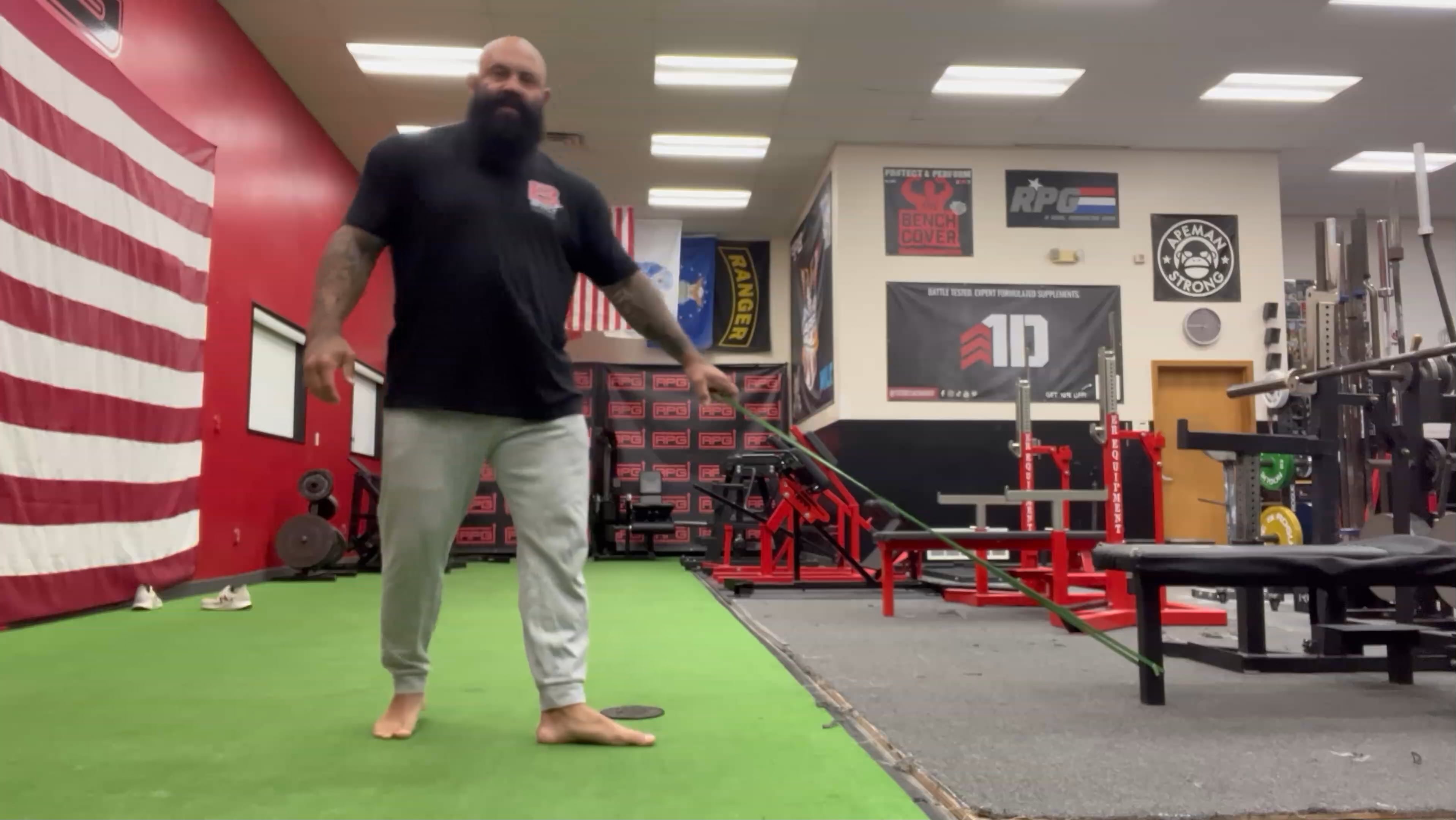 1-2 kneeling hamstring contract relax with band and side plate