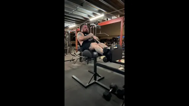 GHR Sit up With Band Assistance