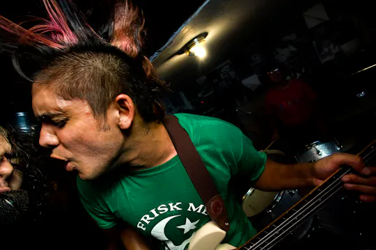 Taqwacore: The Birth of Punk Islam