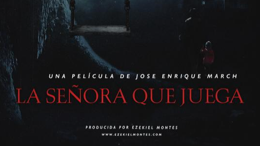 La señora que juega