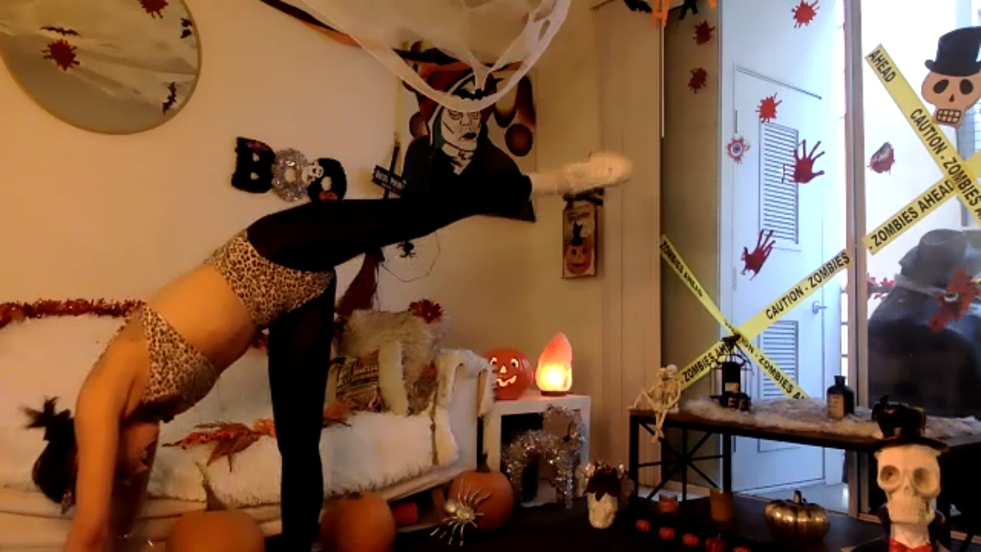 Halloween Barre with Bridget