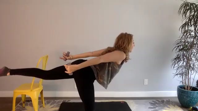 Barre with Renay 12/23