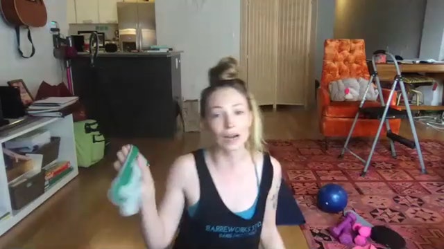 Barre Sculpt With Leslie 2