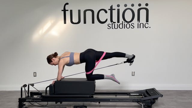 Full Body Reformer #18 with Sami