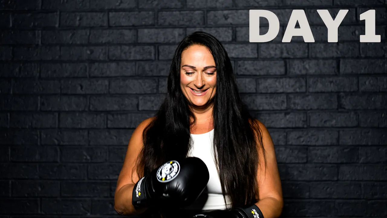 Boxing Challenge Day 1 with Andrea B - Function Online