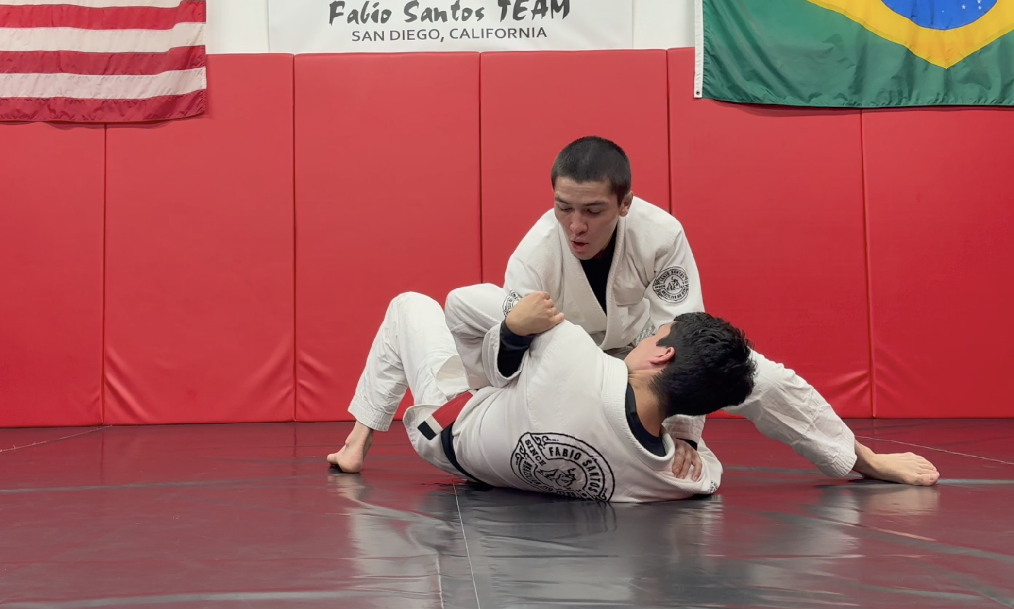 Fundamentals: Armbar from knee on belly