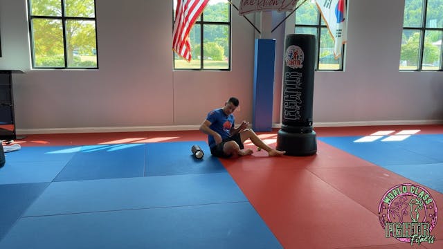 Thoracic Mobility Rolling Stretch