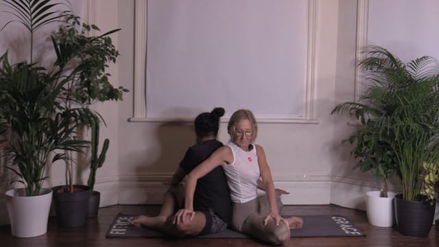 Partner Stretching 15 with Michele an...