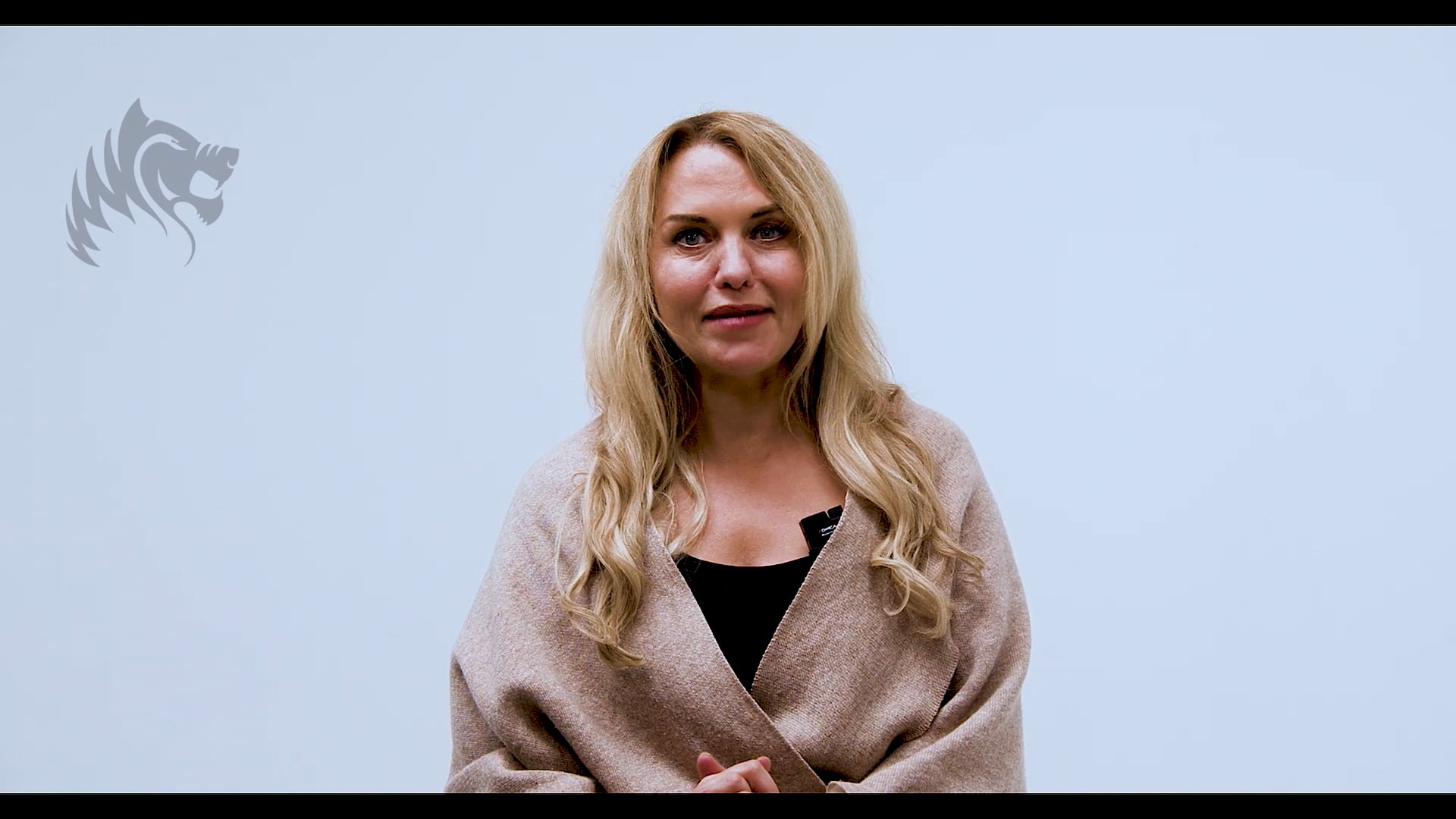 Fight, Flight, Freeze and Fawn - Four Nervous System Defences with Zoe Clews