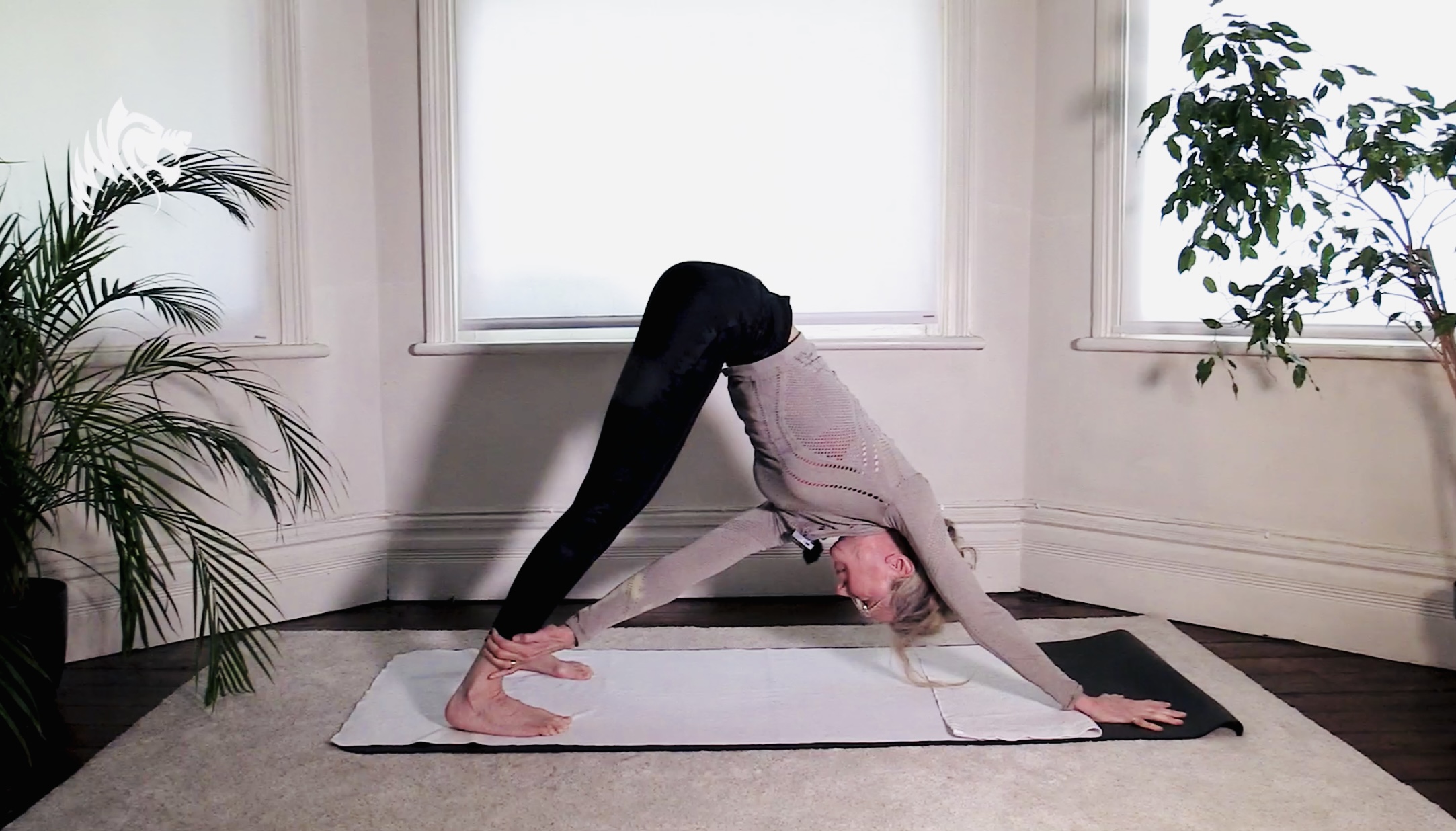 25 minute Runners & Cyclists Stretch with Michele