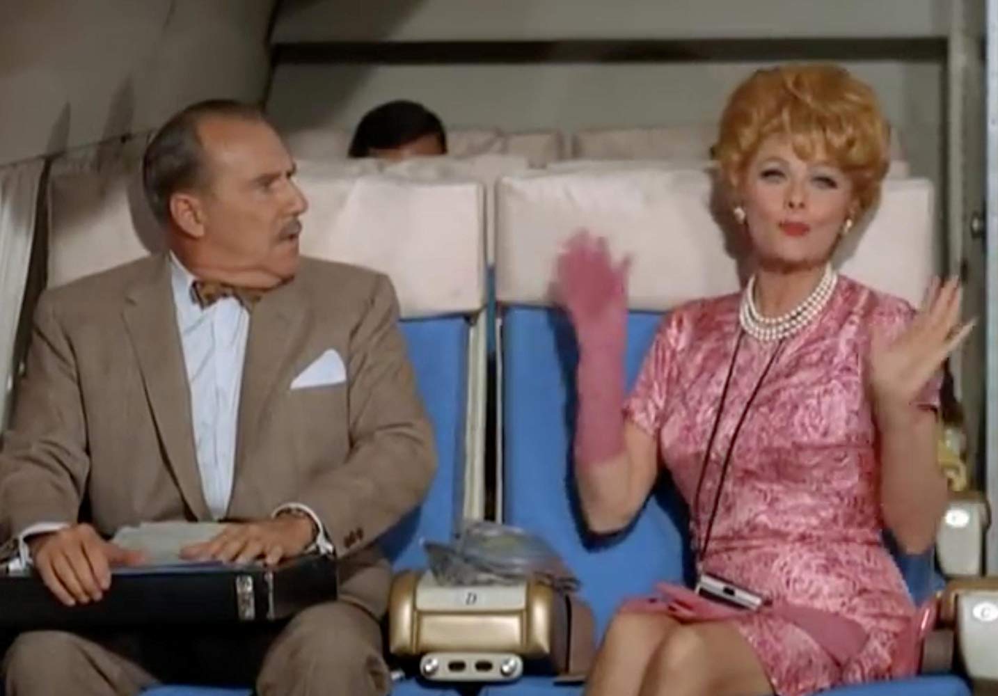 Lucy Flies to London