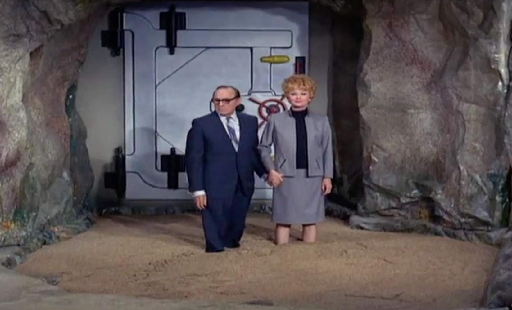 Lucy Gets Jack Bennys Account