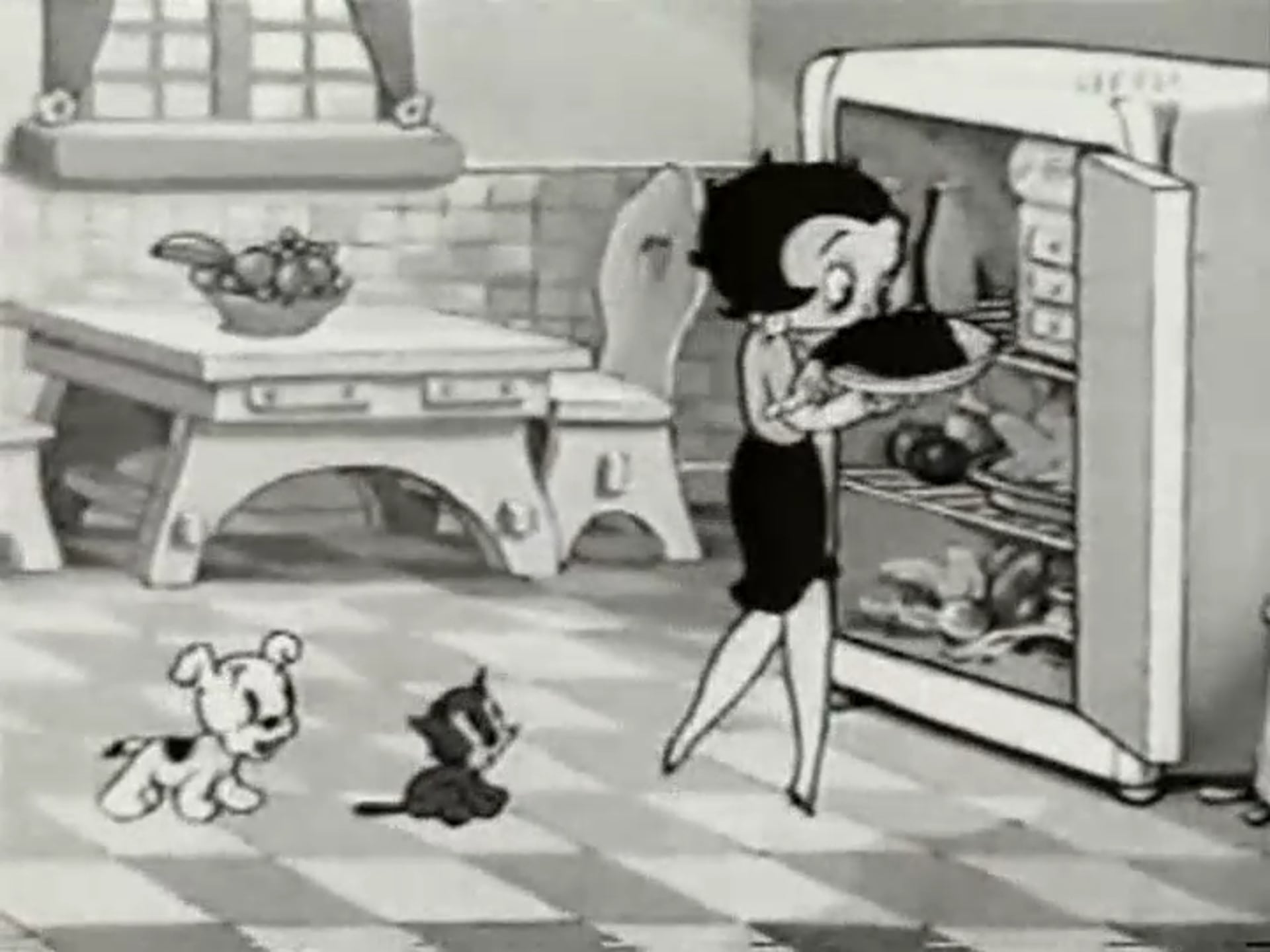 Pudgy and Lost Kitten