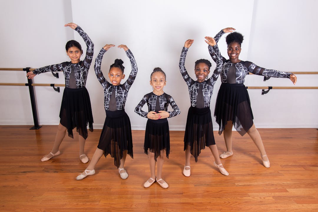 Ballet w/ Mrs. Amber Ages 7-14