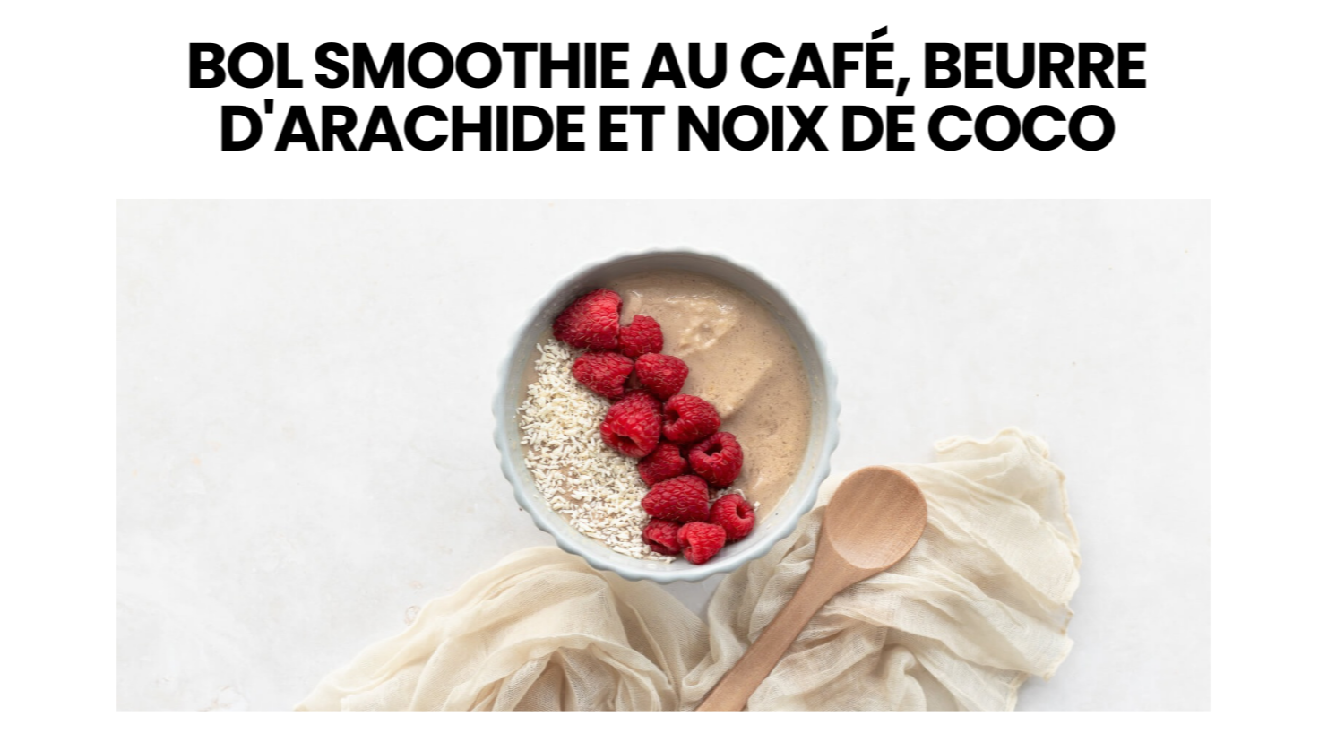 Bol smoothie au café, beurre d'arachide et noix de coco