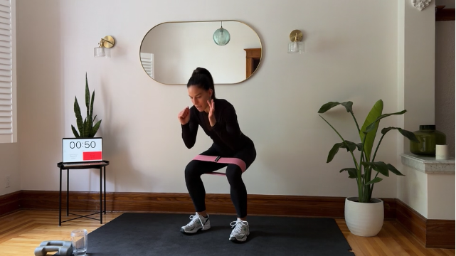 12 MINUTES - POWER GLUTES AVEC BANDE ÉLASTIQUE