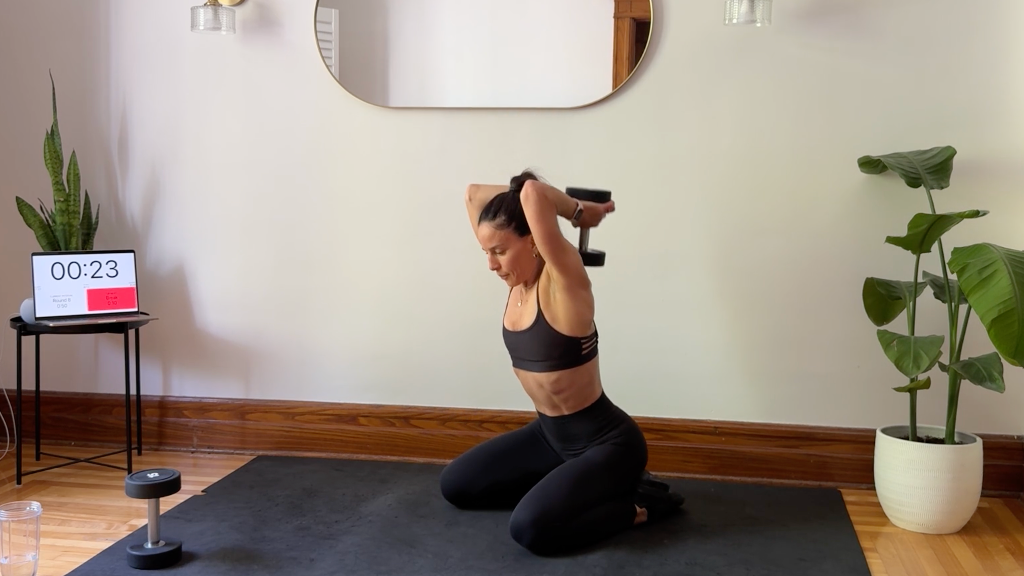 12 MINUTES - FULL BODY STRENGTH - DUMBBELLS