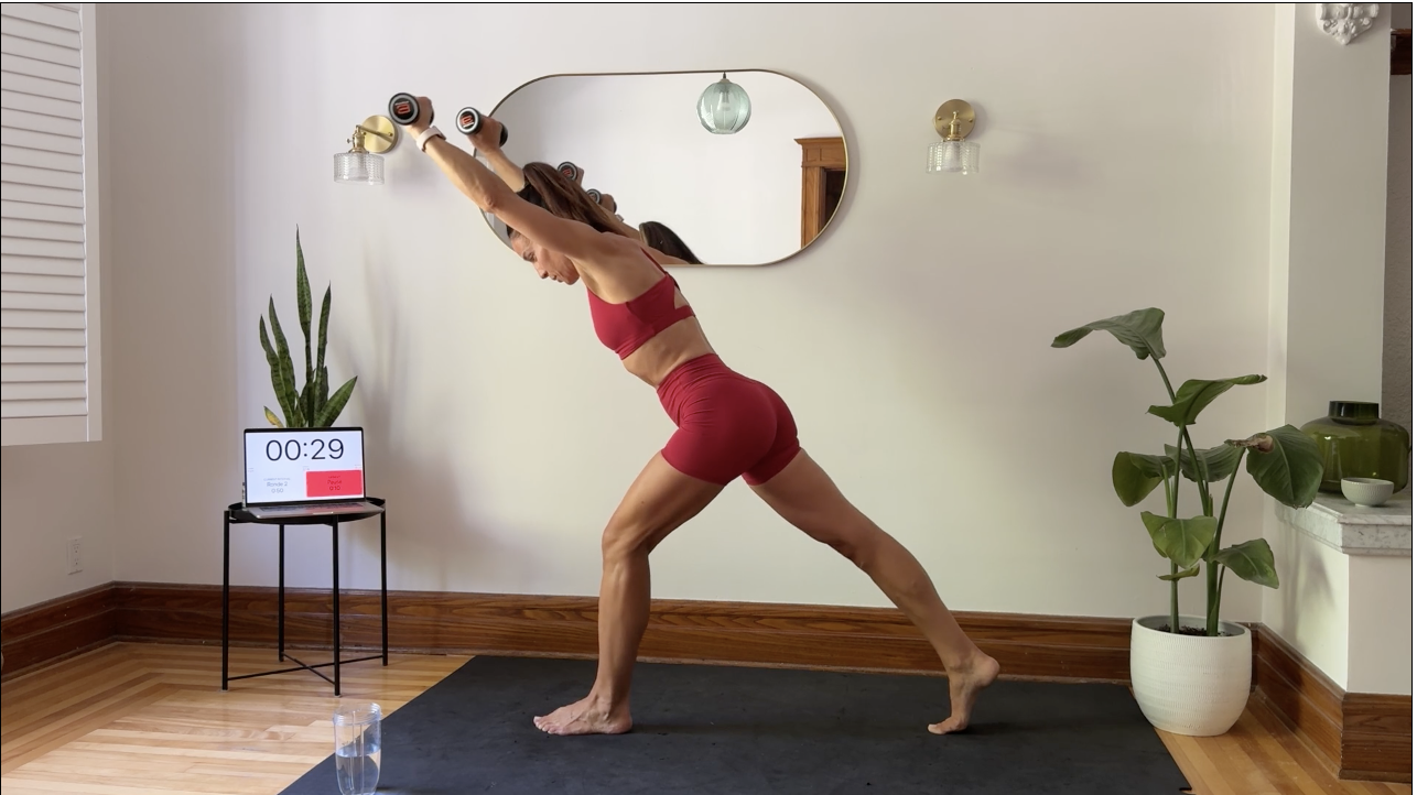 18 MINUTES - FULL BODY PILATES
