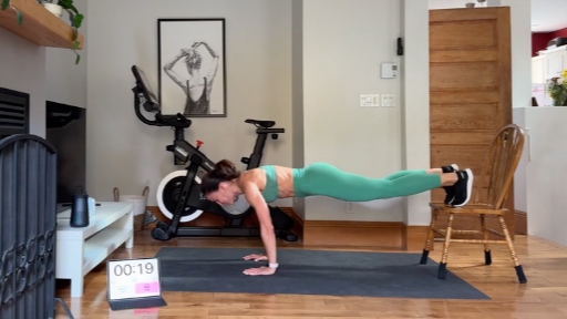 12 MINUTES - CORPS COMPLET AVEC CHAISE