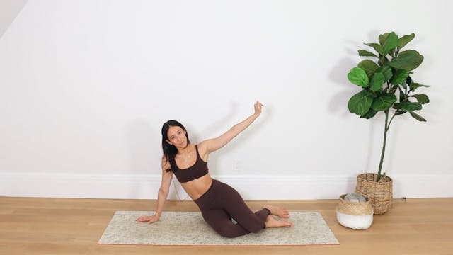 37 Min Energizing Pilates 4