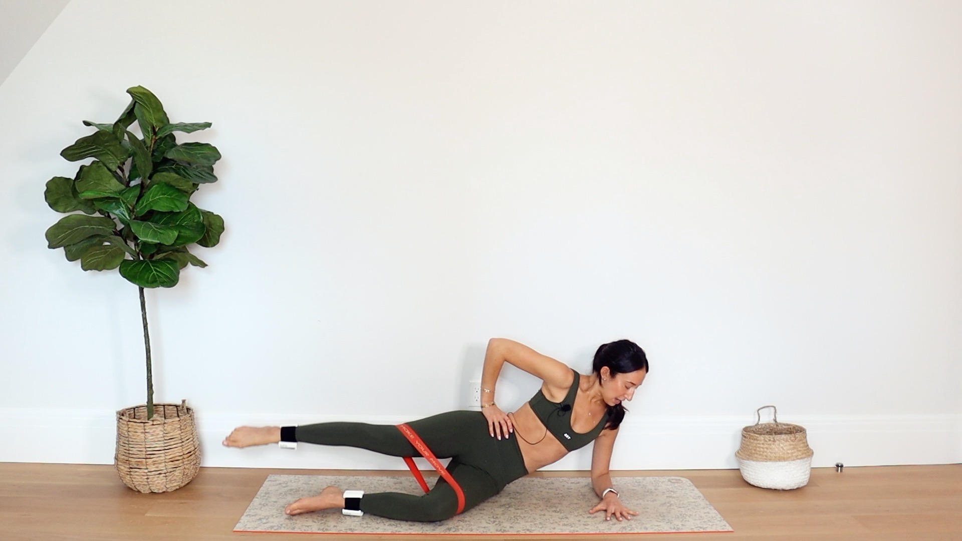 34 Min Spicy Sideline Sculpt 5