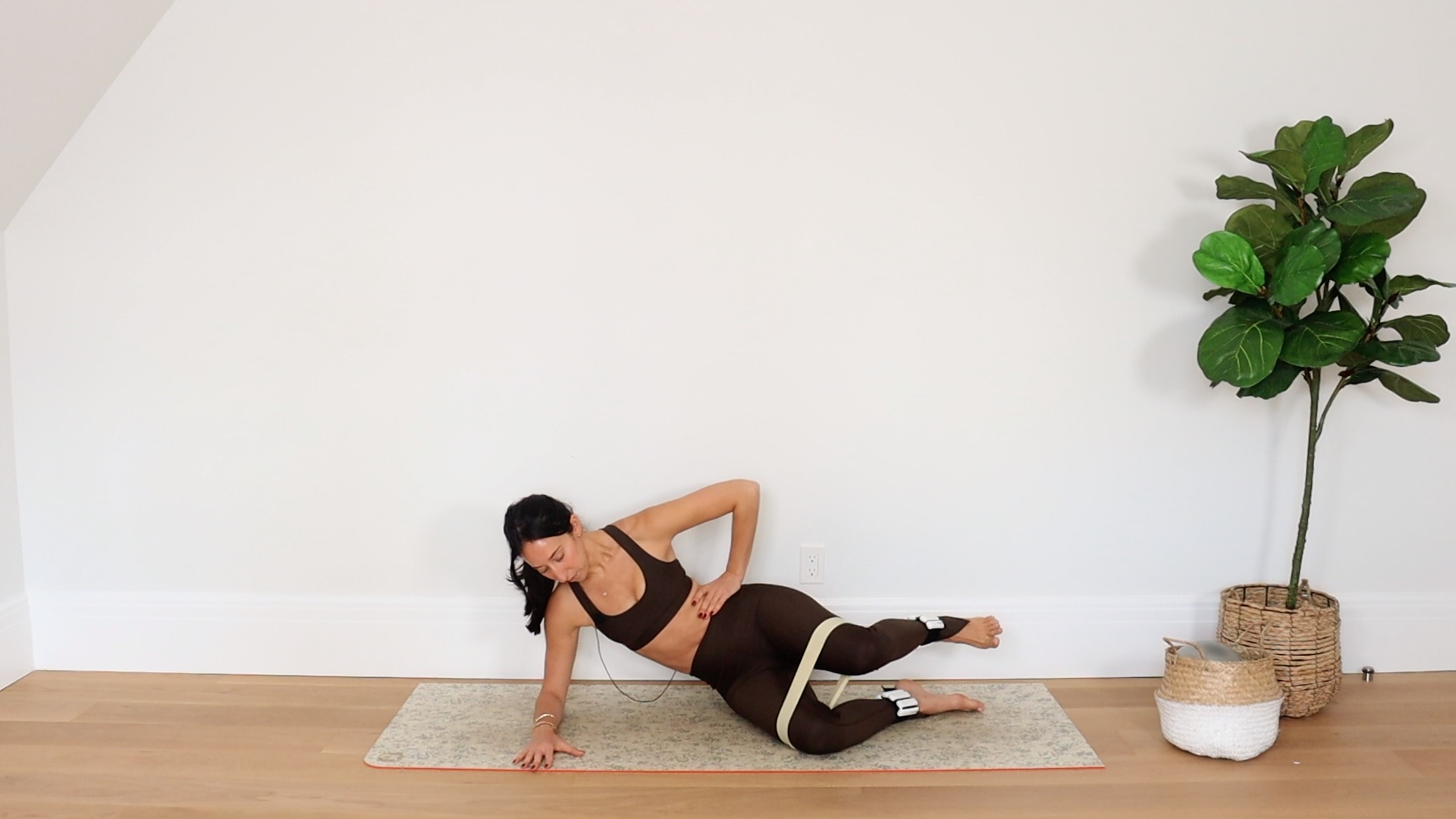 30 Min Spicy Sideline Sculpt 4