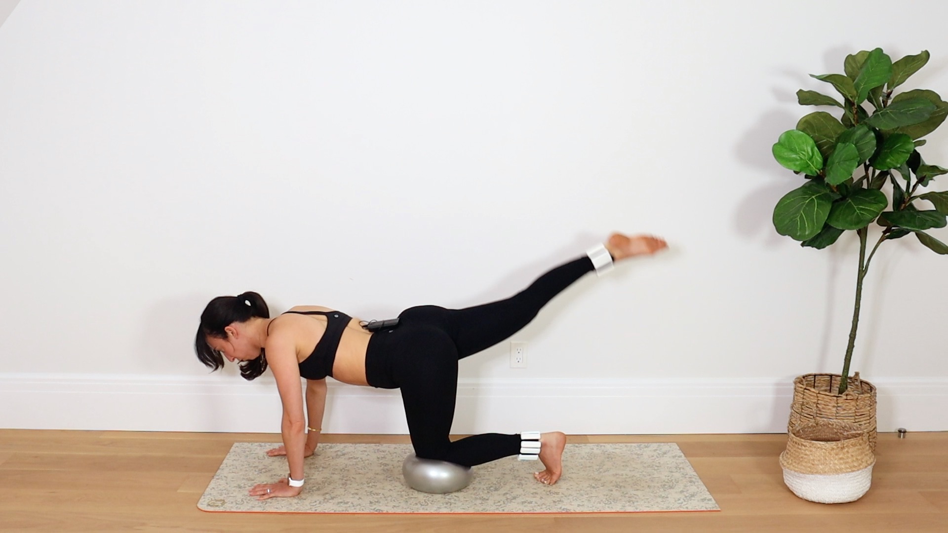 33 Min Power Pilates Flow 5