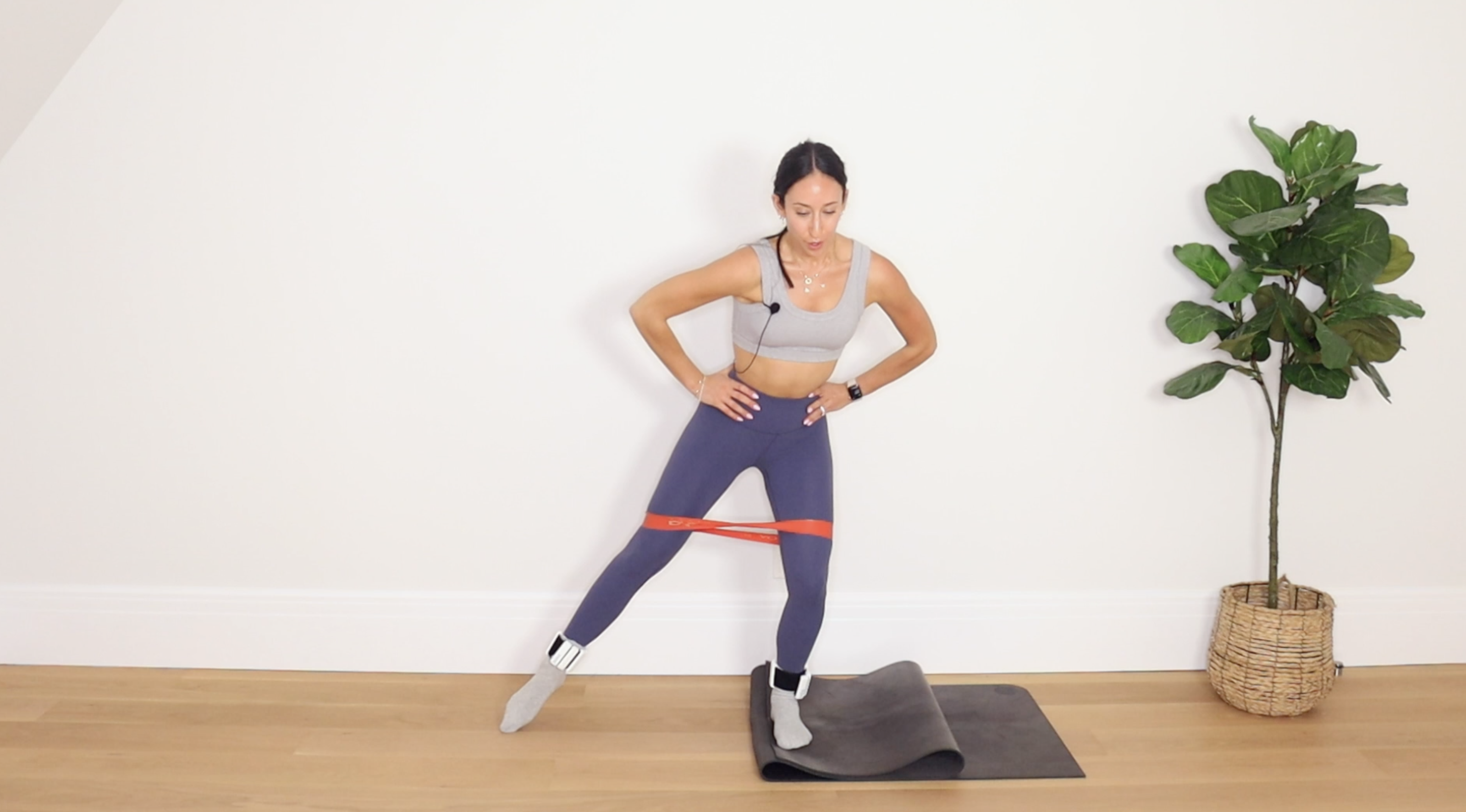 24 Min Lean Leg Sculpt 4