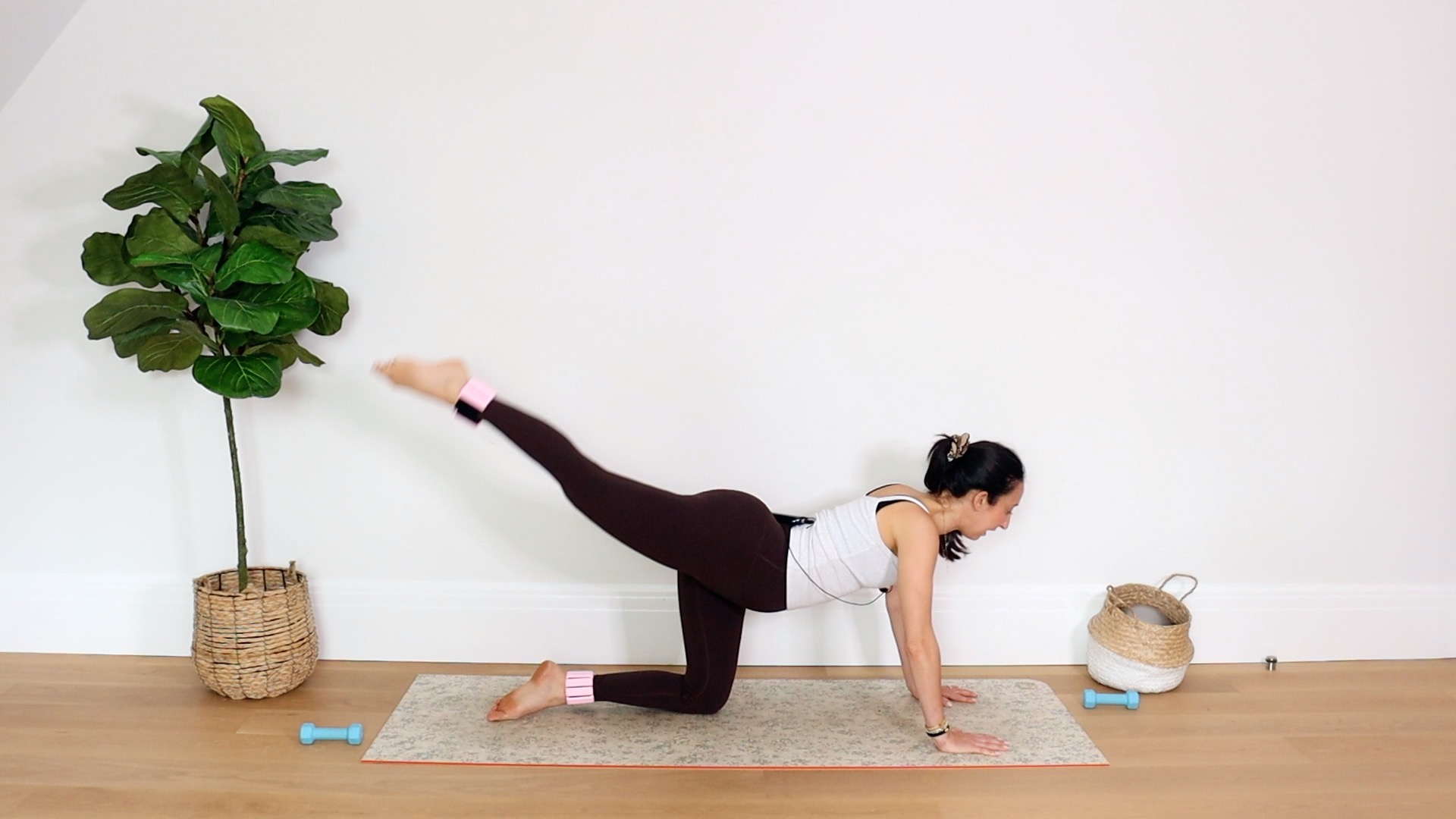 NEW! 27 Min Feel Good Flow (Prenatal Friendly)