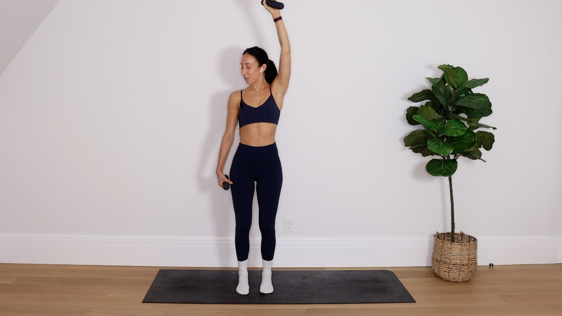 16 Min Spicy Standing Arm Sculpt 4 (Prenatal Friendly)