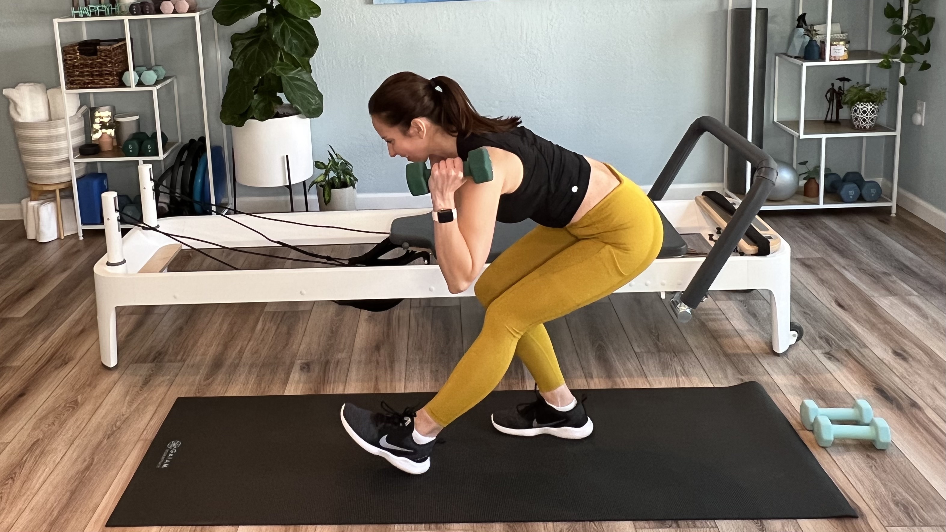 10 minute Lower body circuit with DBs